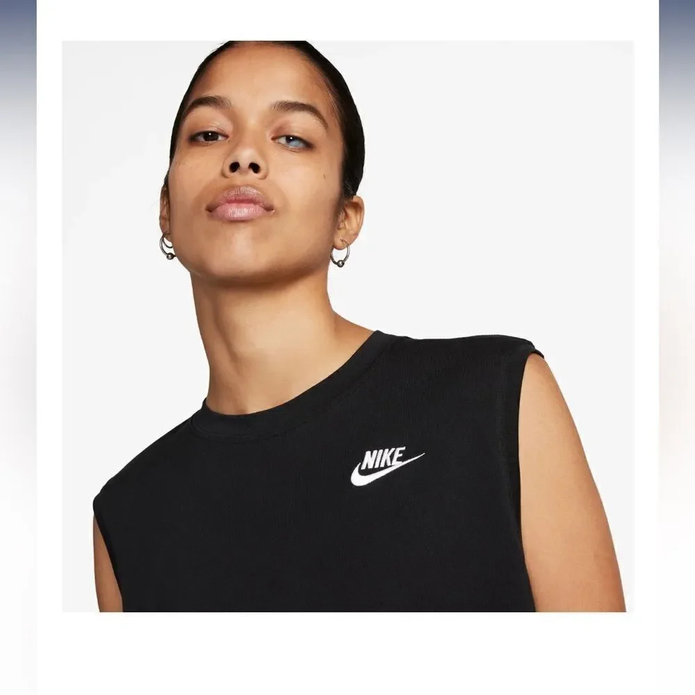 Nike NWT Sportswear Club Women's Sleeveless Cropped Top in Black Size: L